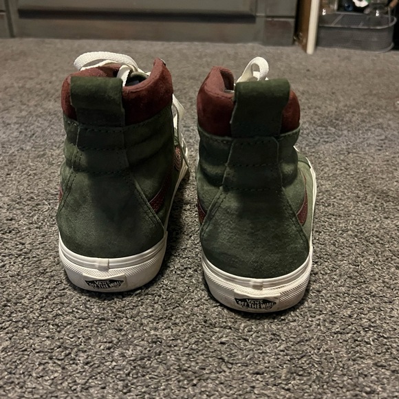 Vans Green and Brown Sneakers Classic Low-Top Style - Picture 6 of 10